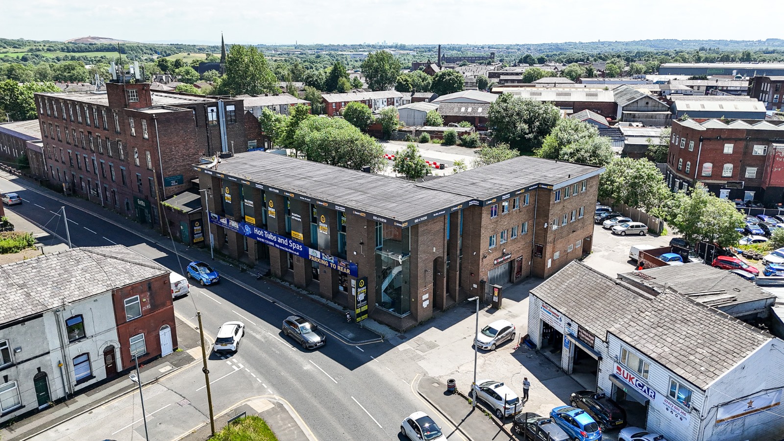 25+ People Office to LET -Topley House