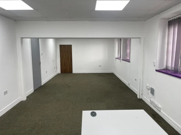 Office To Let – Hyde Rd, Manchester, M12 – From £350 PCM